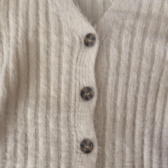 Cream cardigan from White Fawn - Picture 3 of 4